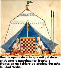 Cristianos y musulmanes frente a frente en tablero de ajedrez durante la Edad Media.