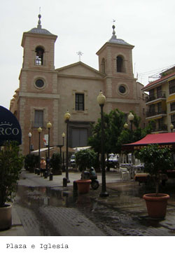 Plaza e Iglesia
